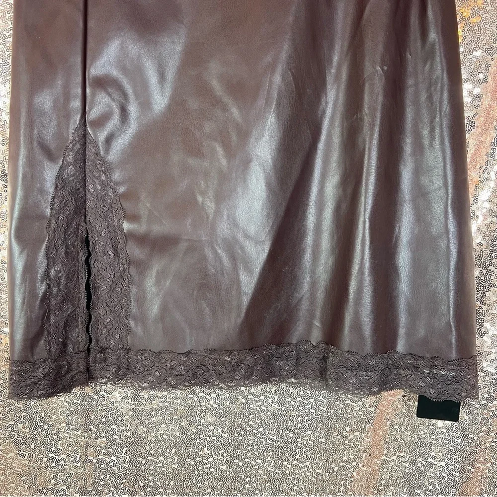 Brown Faux Leather Skirt w/ Lace Trim – Size 2X NWT